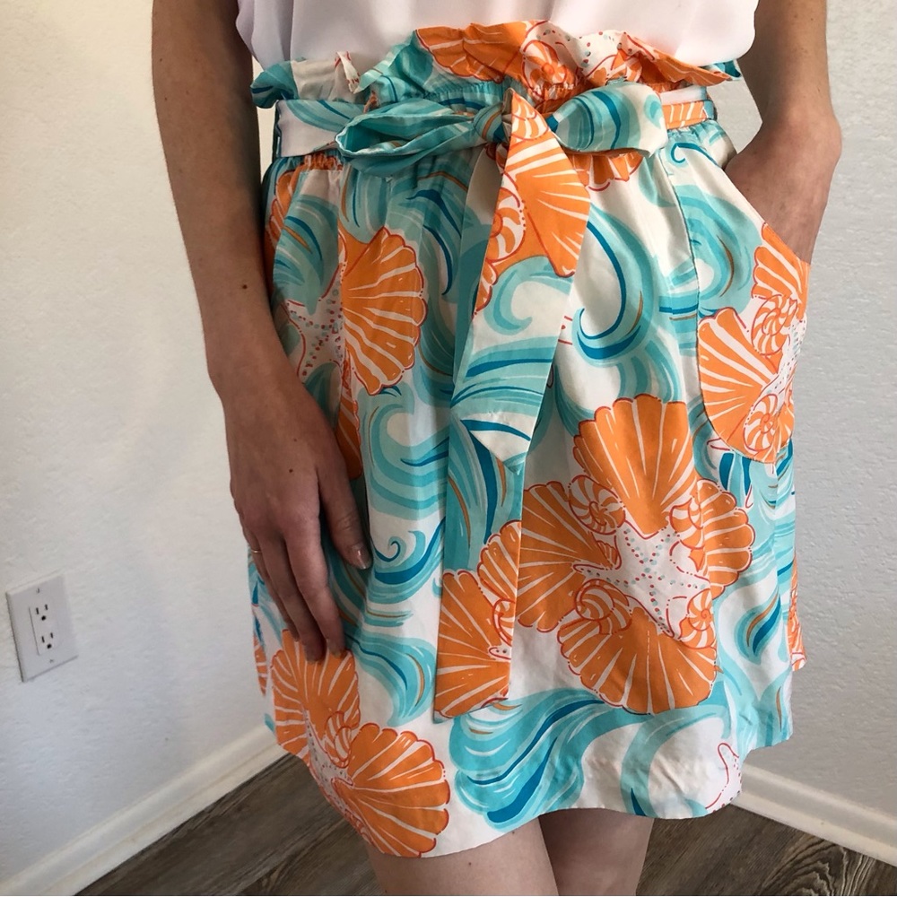 EUC Lilly Pulitzer “Do the wave” silk skirt